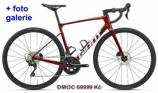 GIANT Defy Advanced 2 Mars Dust 2025 silniční kolo + BONUS