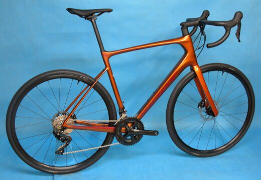 Giant Defy Advanced 2 AmberGlow M23 3.JPG