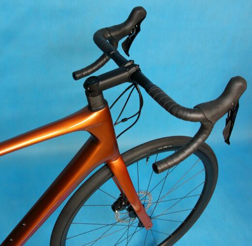 Giant Defy Advanced 2 AmberGlow M23 7.JPG