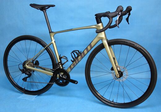 Giant Defy Advanced 2 BayLeaf M24 2.JPG